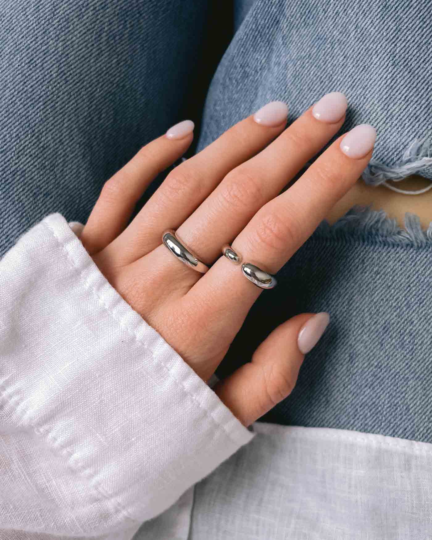 Lašo formos sidabriniai žiedai. Statement ring.